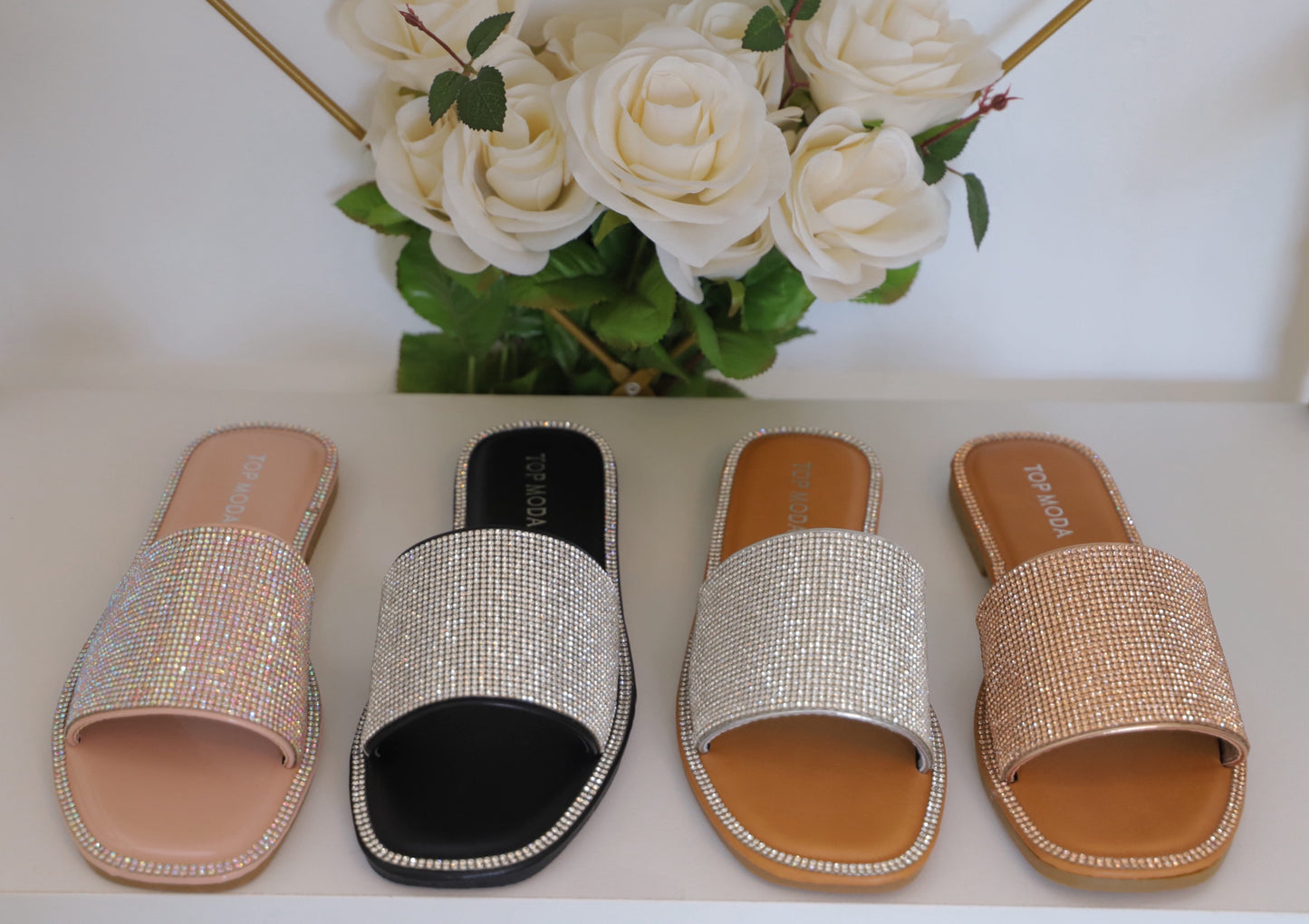 Ariana Sandal