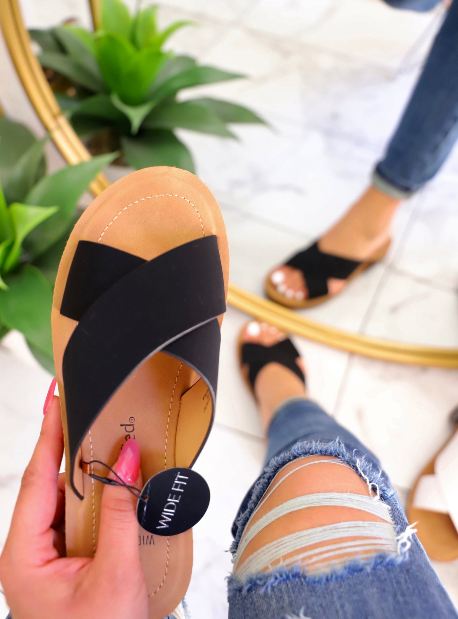 Lina Crossover Wide Fit Sandal – Frida Shoetique