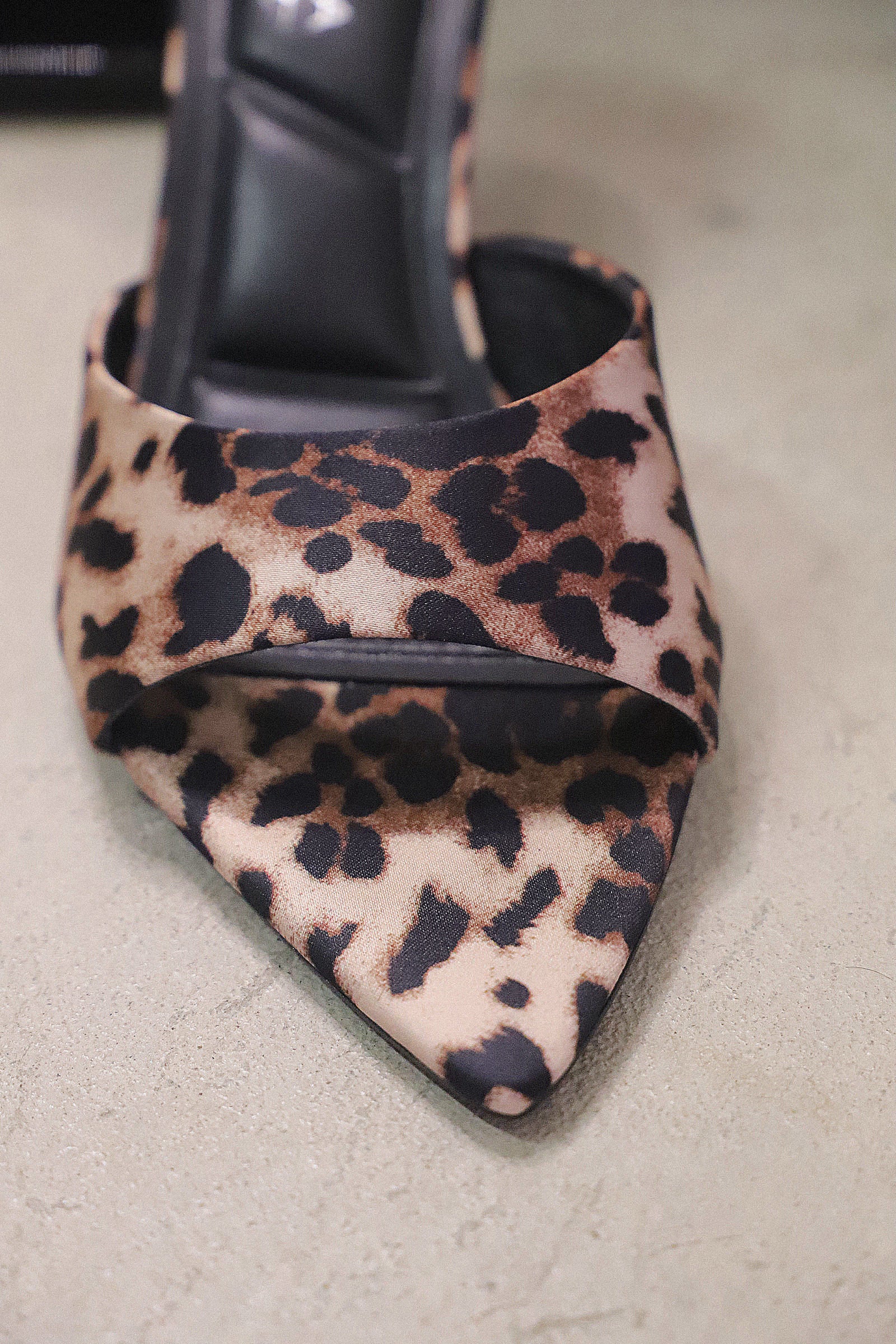 Susan Comfort Kitten Heel