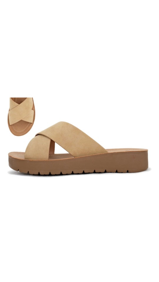 Lina Crossover Wide Fit Sandal