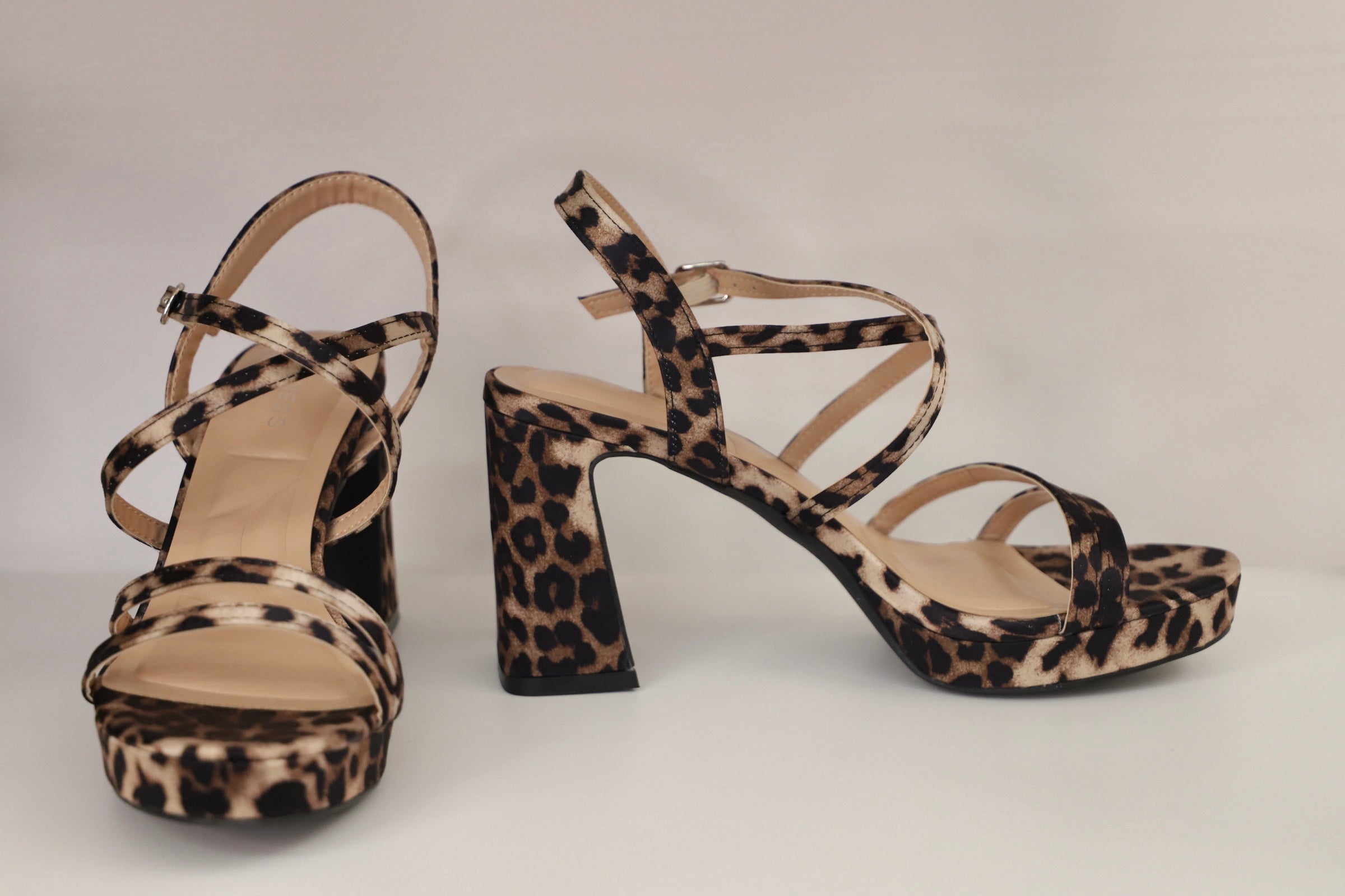 Esperanza Comfort (Wide Ankle Straps) Heels
