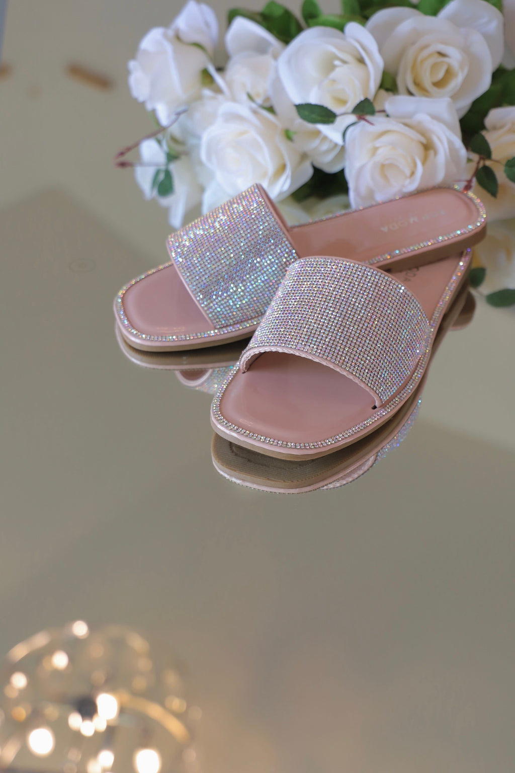 Ariana Sandal
