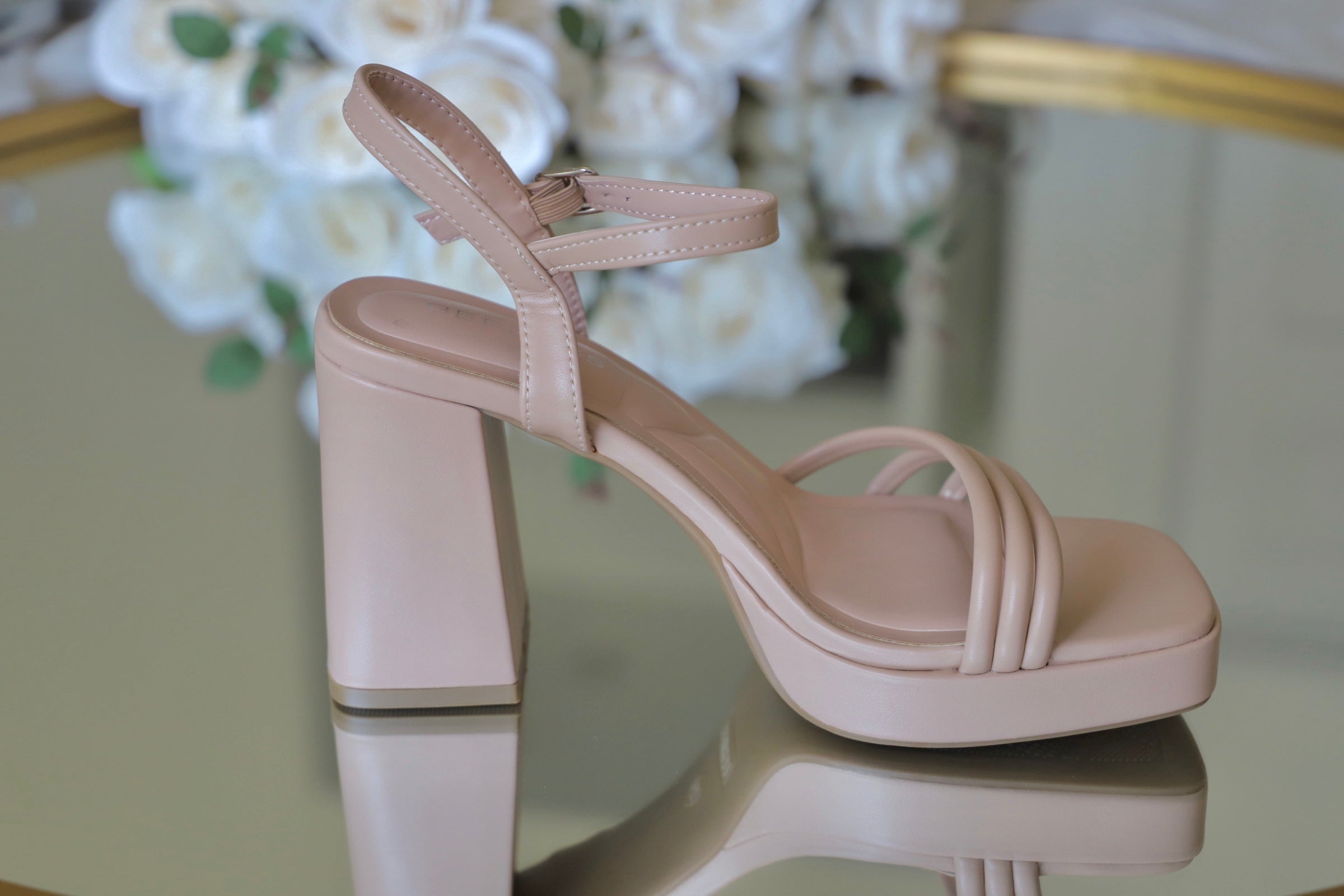 Solana Comfort heels